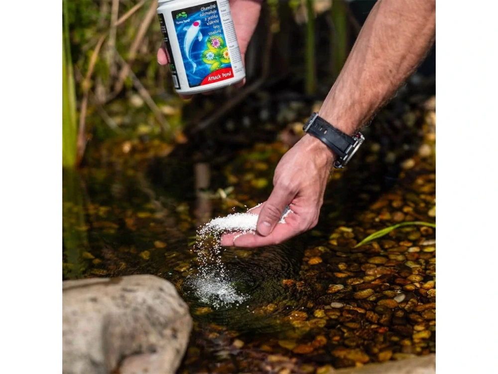 Attack Pond 1200 g – Přípravek k rychlému čištění jezírka do 10m3